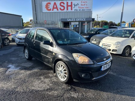 2008 Ford Fiesta - photo 2