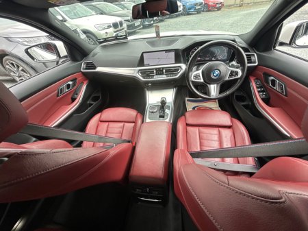 2022 BMW 3-Series - photo 33