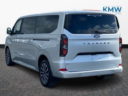 2026 Ford Tourneo Custom - photo 2