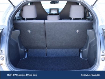 2022 Toyota Yaris - photo 8