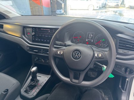 2021 Volkswagen Polo - photo 10