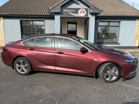 2021 Opel Insignia - photo 2