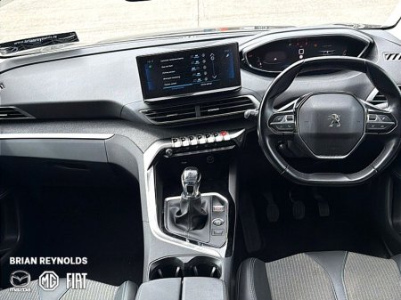 2022 Peugeot 3008 - photo 2