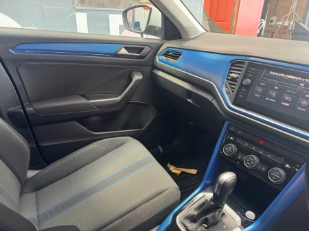 2021 Volkswagen T-Roc - photo 14