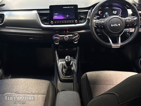 2024 Kia Stonic - photo 2