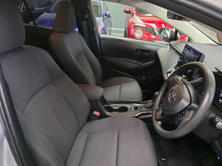 2021 Toyota Corolla - photo 12