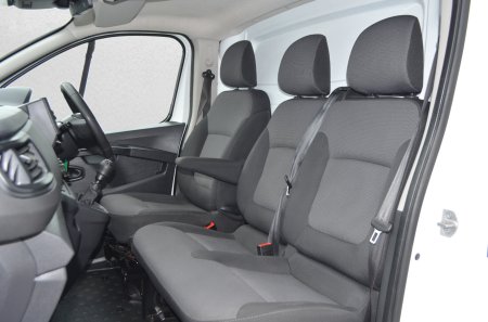 2023 Renault Trafic - photo 13