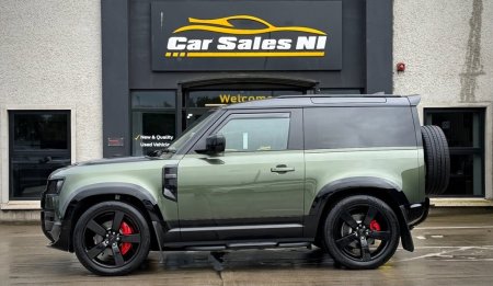 2025 Land Rover Defender - photo 4