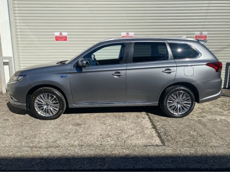 2020 Mitsubishi Outlander - photo 4
