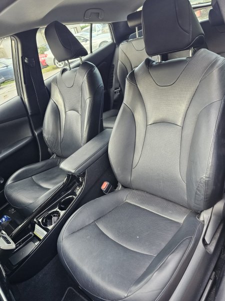 2017 Toyota Prius - photo 14