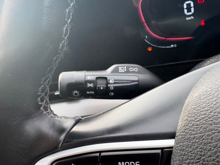 2022 Kia Sportage - photo 7