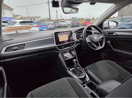 2023 Volkswagen T-Roc - photo 8