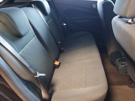 2013 Ford Fiesta - photo 11