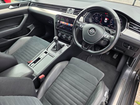2019 Volkswagen Passat - photo 11