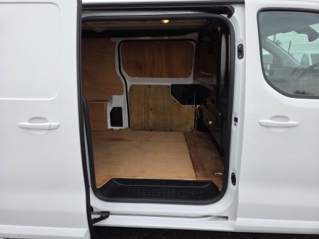 2021 Vauxhall Vivaro - photo 10