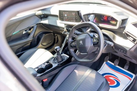 2023 Peugeot 2008 - photo 9