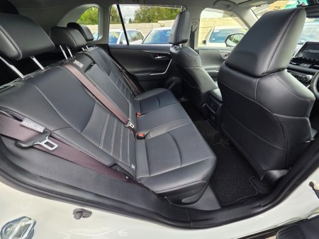 2019 Toyota RAV4 - photo 15
