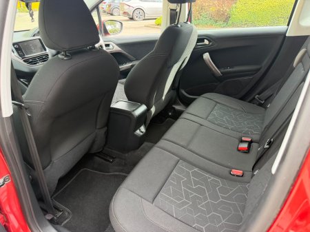 2015 Peugeot 2008 - photo 15