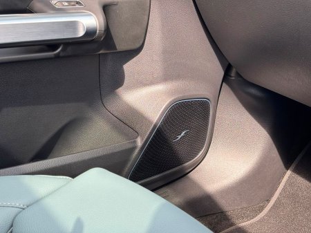 2025 Mercedes-Benz EQB - photo 18