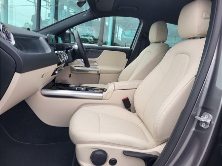 2027 Mercedes-Benz GLA - photo 6