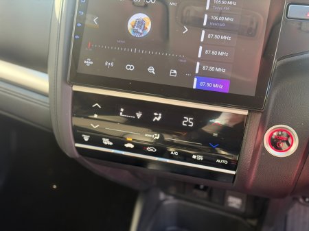 2018 Honda Fit - photo 14