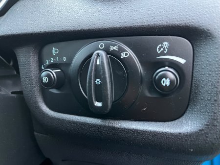 2015 Ford Fiesta - photo 24