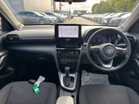 2026 Toyota Yaris Cross - photo 8