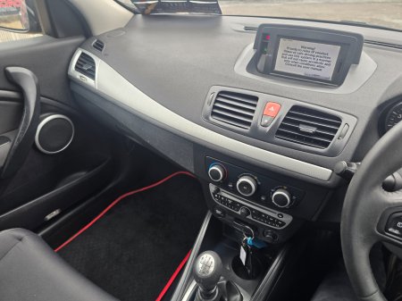 2010 Renault Megane - photo 10