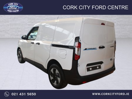 2027 Ford Courier - photo 8