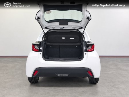 2022 Toyota Yaris - photo 6