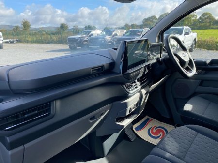 2026 Ford Transit Custom - photo 8