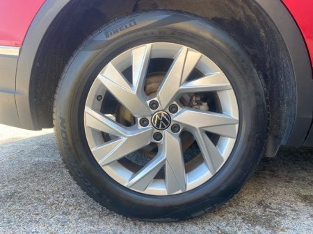 2021 Volkswagen Tiguan - photo 15