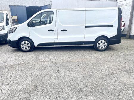2023 Renault Trafic - photo 19