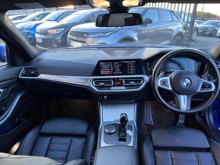 2021 BMW 3-Series - photo 8