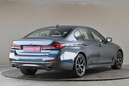 2023 BMW 5-Series - photo 9