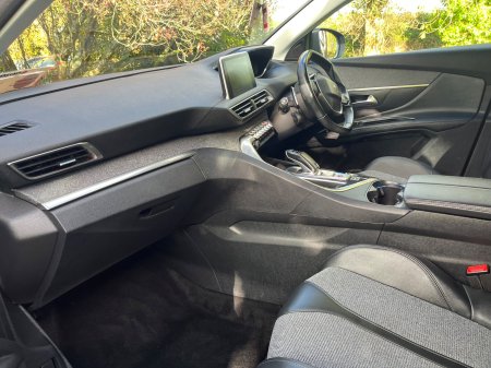2019 Peugeot 5008 - photo 18