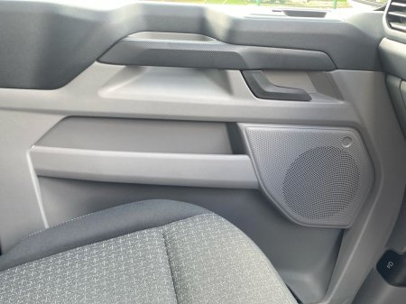 2026 Ford Transit Custom - photo 11
