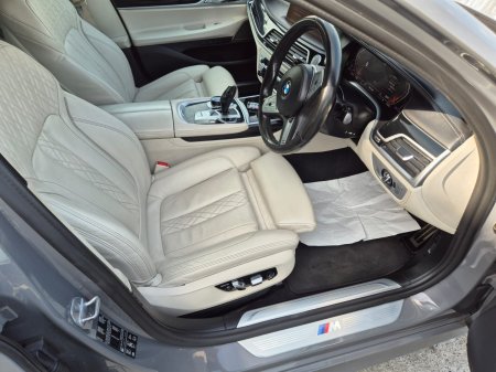 2019 BMW 7-Series - photo 8