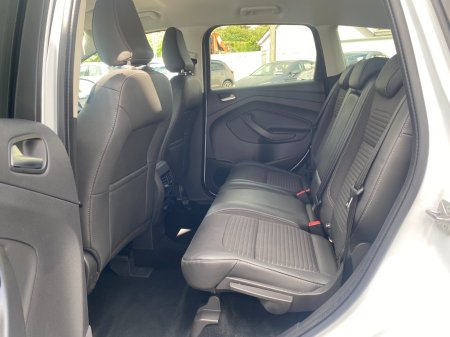 2019 Ford Kuga - photo 4