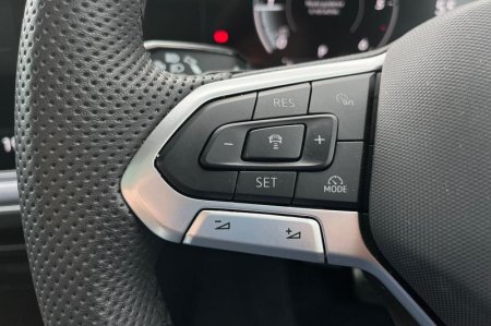2026 Volkswagen Touareg - photo 36
