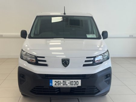2025 Peugeot Partner - photo 2