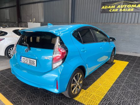 2017 Toyota Aqua - photo 4