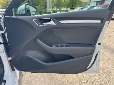 2015 Audi S3 - photo 12