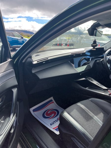 2023 Peugeot 308 - photo 9
