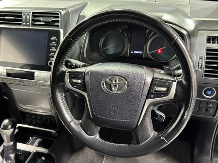 2021 Toyota Land Cruiser - photo 14
