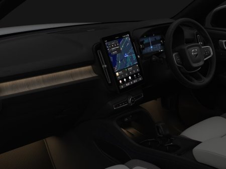 2027 Volvo EX40 - photo 11