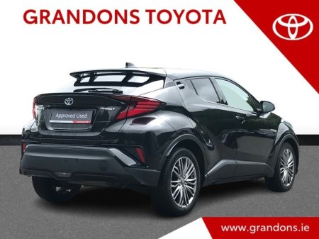 2023 Toyota C-HR - photo 2