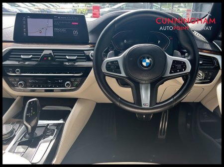 2020 BMW 5-Series - photo 11