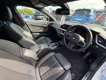 2021 BMW 1-Series - photo 20