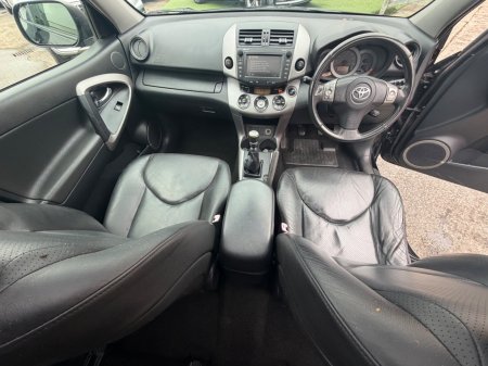 2006 Toyota RAV4 - photo 13